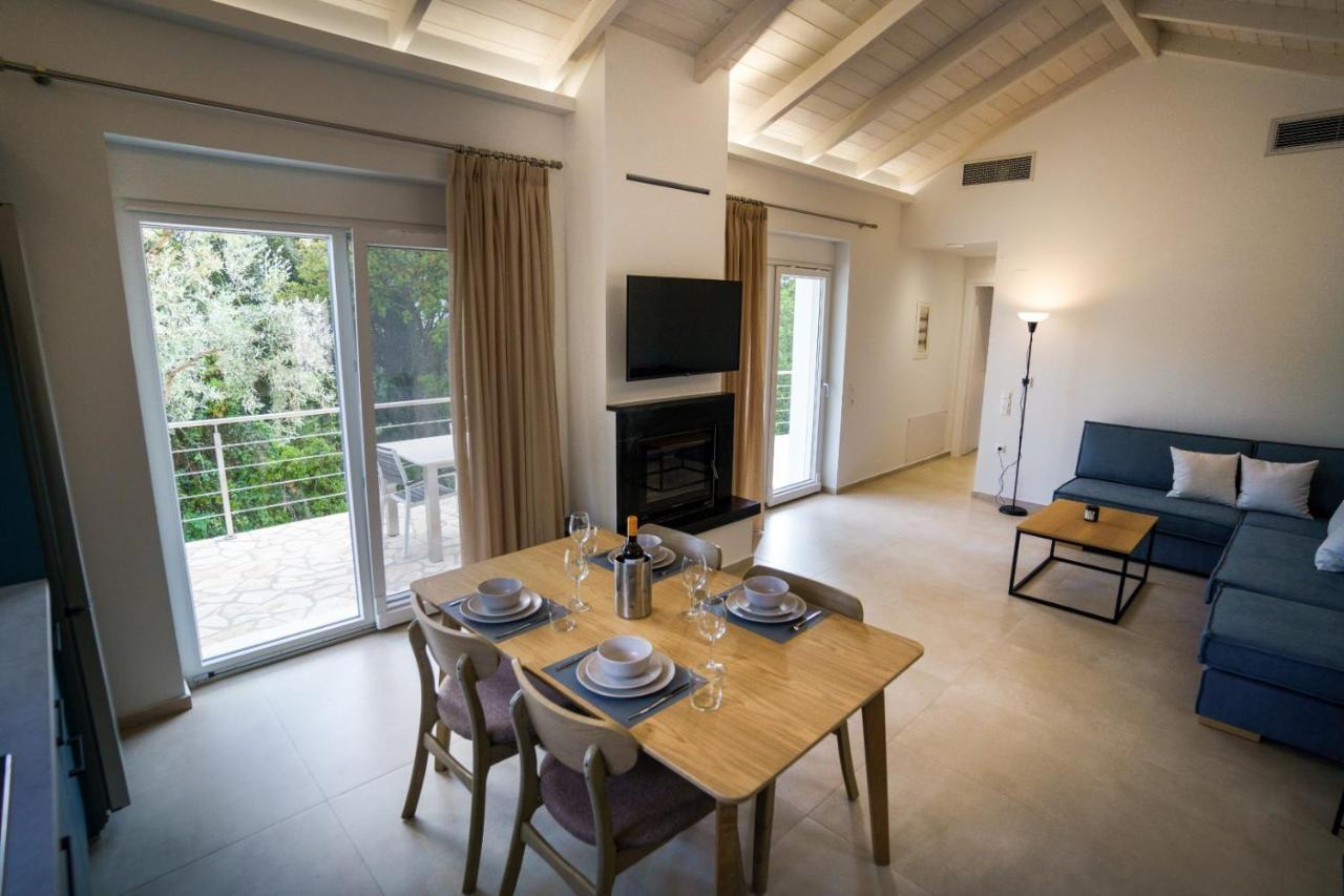 Astrali Stone Villas Парамития Экстерьер фото